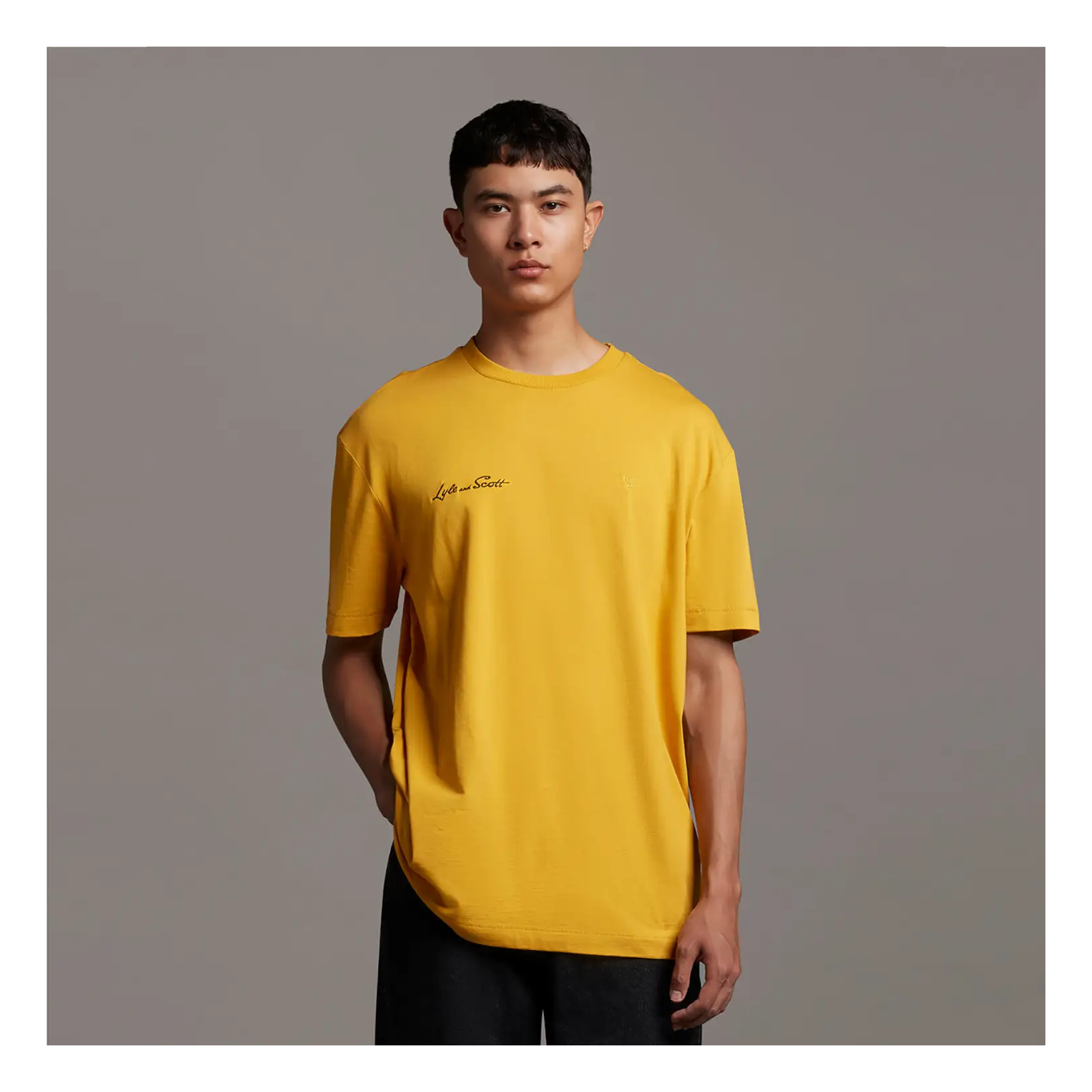 Lyle & Embroidered T-shirt Amber